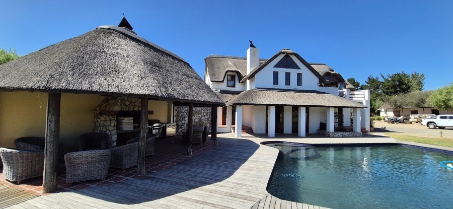 4 Bedroom Property for Sale in Cape Farms Western Cape